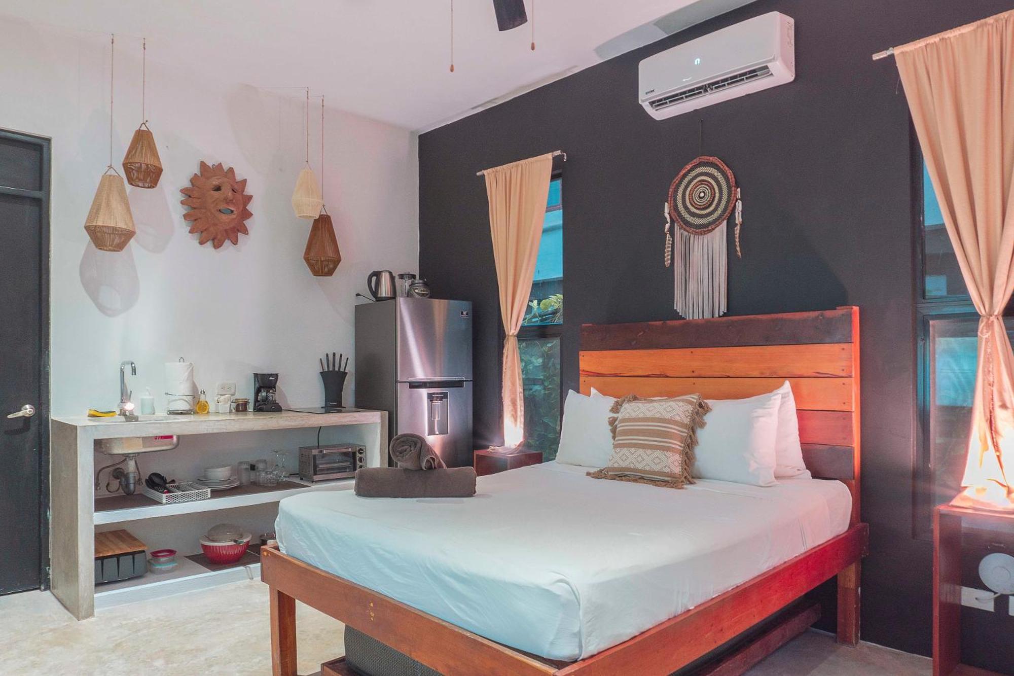 Aparthotel Naats Amigos